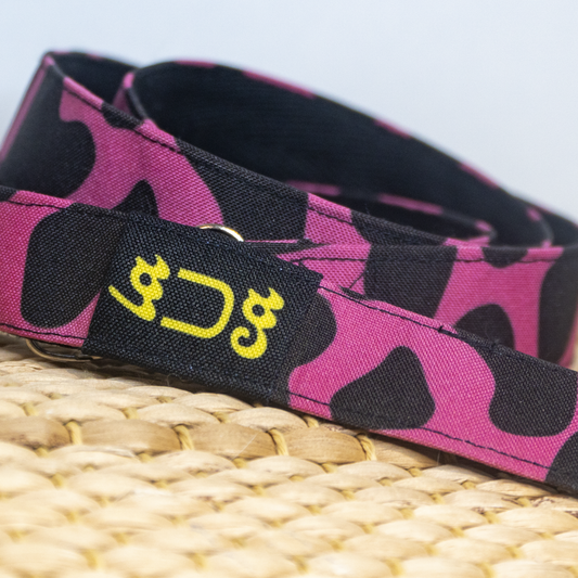 CINTA PORTA MÓVIL VACA FUCSIA