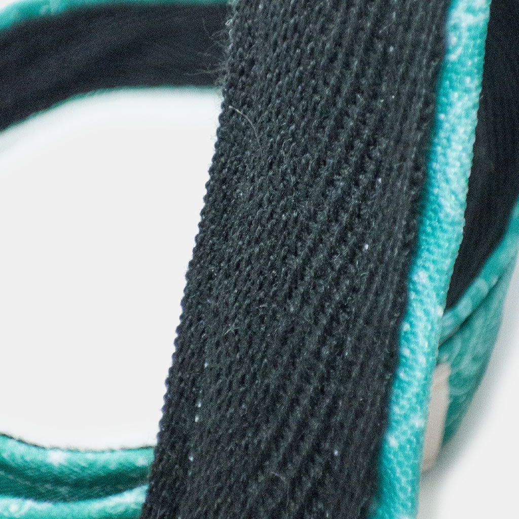 PAISLEY GREWA MOBILE CARRIER STRAP